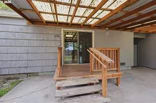 485 21st St, Springfield, OR 97477 - Photo 30