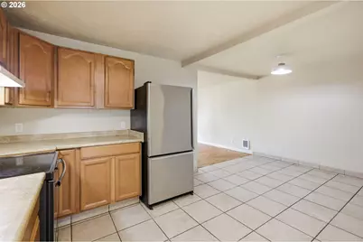 485 21st St, Springfield, OR 97477 - Photo 12