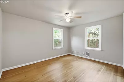 485 21st St, Springfield, OR 97477 - Photo 16