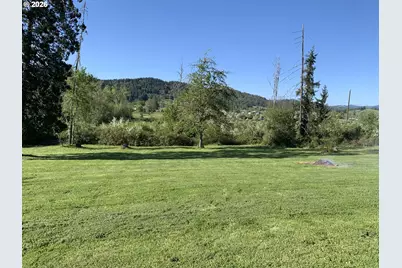 582 Valley View Rd, Sutherlin, OR 97479 - Photo 44