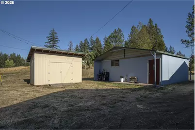 582 Valley View Rd, Sutherlin, OR 97479 - Photo 34