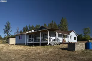 582 Valley View Rd, Sutherlin, OR 97479 - Photo 32