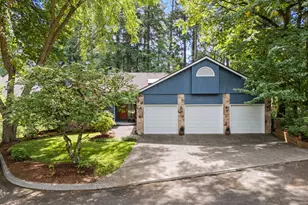 14230 Dolph Ct, Lake Oswego, OR 97034 - Photo 1