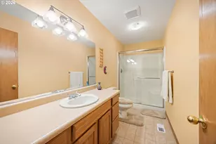 14230 Dolph Ct, Lake Oswego, OR 97034 - Photo 38