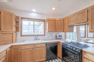 980 Cleveland St, Aumsville, OR 97325 - Photo 10