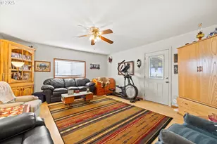 32402 Shoop Ln, Hermiston, OR 97838 - Photo 16