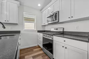 1850 SE Mulberry Ave, Dallas, OR 97338 - Photo 8