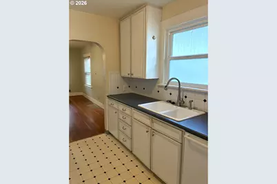 4757 N Vanderbilt St, Portland, OR 97203 - Photo 16