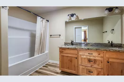 5135 Grange Rd, Roseburg, OR 97471 - Photo 18