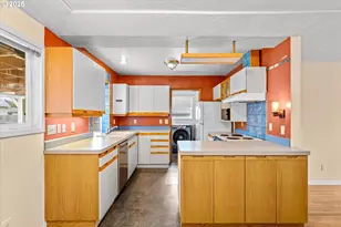 4922 SE 51st Ave, Portland, OR 97206 - Photo 18