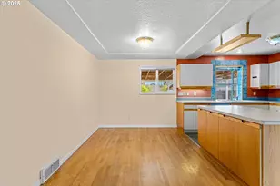 4922 SE 51st Ave, Portland, OR 97206 - Photo 10