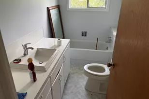 9006 Scotts Valley Rd, Yoncalla, OR 97499 - Photo 10