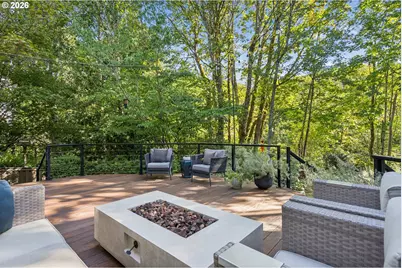 1919 NW Runnymeade Ct, Portland, OR 97229 - Photo 40