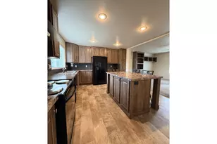 310 SE Greenwood St, Irrigon, OR 97844 - Photo 4