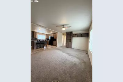 310 SE Greenwood St, Irrigon, OR 97844 - Photo 2