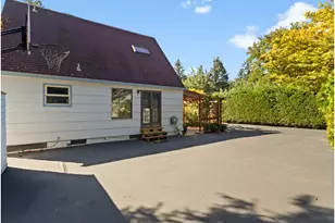 2138 SE 76th Ave, Portland, OR 97215 - Photo 10