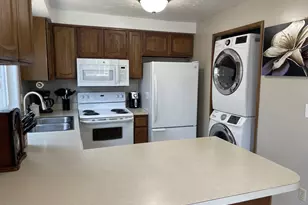 1340 9th St, Florence, OR 97439 - Photo 10