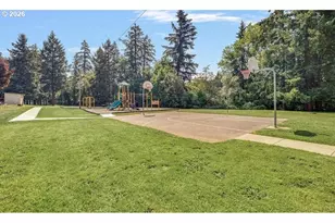 12450 SW Fischer Rd, Portland, OR 97224 - Photo 40