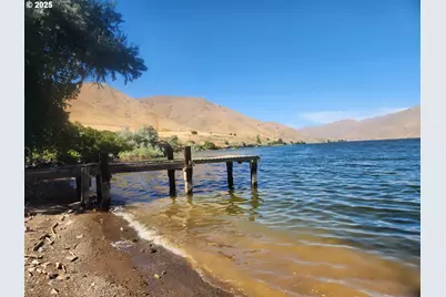 34559 Snake River Rd, Huntington, OR 97907 - Photo 6