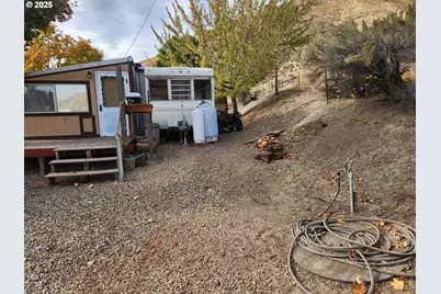 34559 Snake River Rd, Huntington, OR 97907 - Photo 32