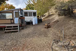 34559 Snake River Rd, Huntington, OR 97907 - Photo 32