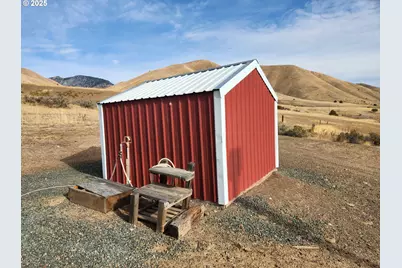 34559 Snake River Rd, Huntington, OR 97907 - Photo 26