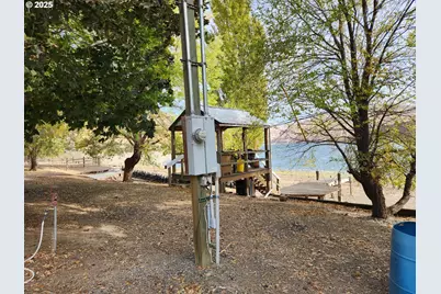 34559 Snake River Rd, Huntington, OR 97907 - Photo 28