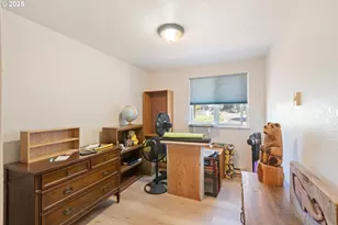 490 Char St, Roseburg, OR 97471 - Photo 28