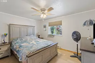 490 Char St, Roseburg, OR 97471 - Photo 22