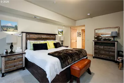 31250 E Collins Lake Rd #6, Government Camp, OR 97028 - Photo 16