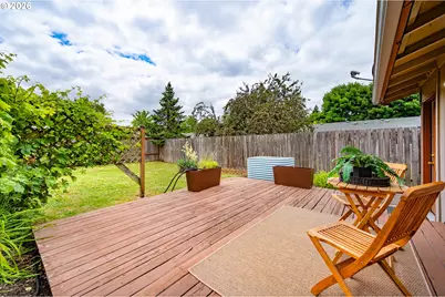 820 E 35th Ave, Eugene, OR 97405 - Photo 34