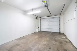820 E 35th Ave, Eugene, OR 97405 - Photo 26