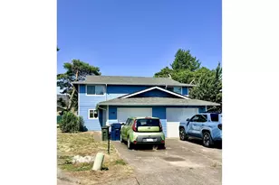 722 Oakdale Ave, Springfield, OR 97477 - Photo 2