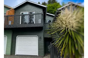 1316 Olney Ave, Astoria, OR 97103 - Photo 1