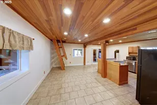 3162 Marine Dr, Astoria, OR 97103 - Photo 22