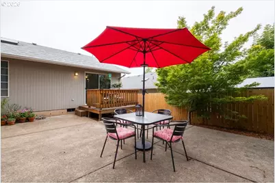 5295 Red Leaf Dr, Salem, OR 97306 - Photo 38