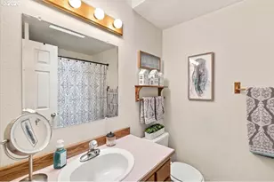 5295 Red Leaf Dr, Salem, OR 97306 - Photo 28