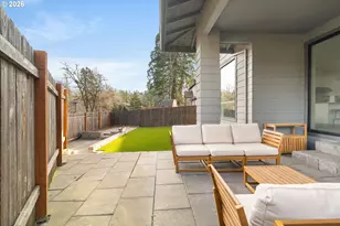 5891 SW 67th Pl, Portland, OR 97225 - Photo 40