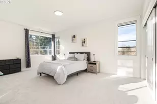 5891 SW 67th Pl, Portland, OR 97225 - Photo 30