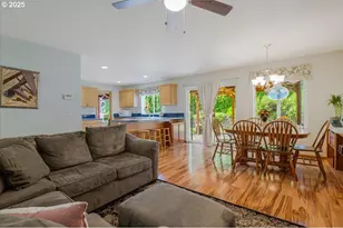 287 SW Oliver Ct, Dundee, OR 97115 - Photo 24