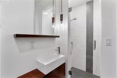 312 Columbia St, Hood River, OR 97031 - Photo 26