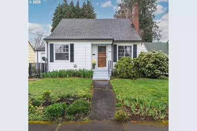 6729 N McKenna Ave, Portland, OR 97203 - Photo 1