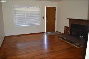 641 SE 148th Ave, Portland, OR 97233 - Photo 16