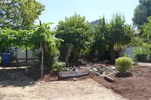 641 SE 148th Ave, Portland, OR 97233 - Photo 22