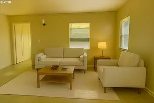 8305 SE Rhone St, Portland, OR 97266 - Photo 4