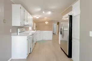 1819 SE Orient Dr, Gresham, OR 97080 - Photo 14