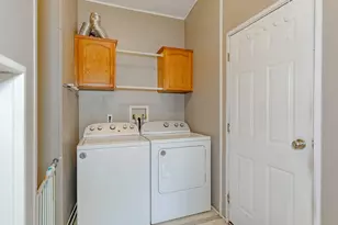 1819 SE Orient Dr, Gresham, OR 97080 - Photo 16