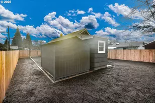 9711 SE Reedway St, Portland, OR 97266 - Photo 26