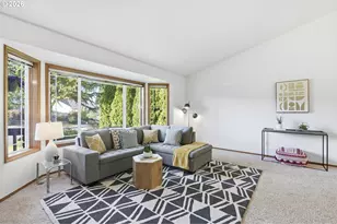 2704 SW Giese Loop, Gresham, OR 97080 - Photo 10