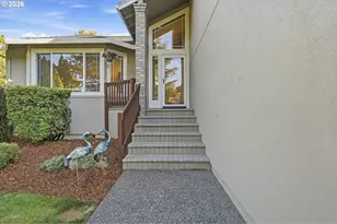 2704 SW Giese Loop, Gresham, OR 97080 - Photo 6